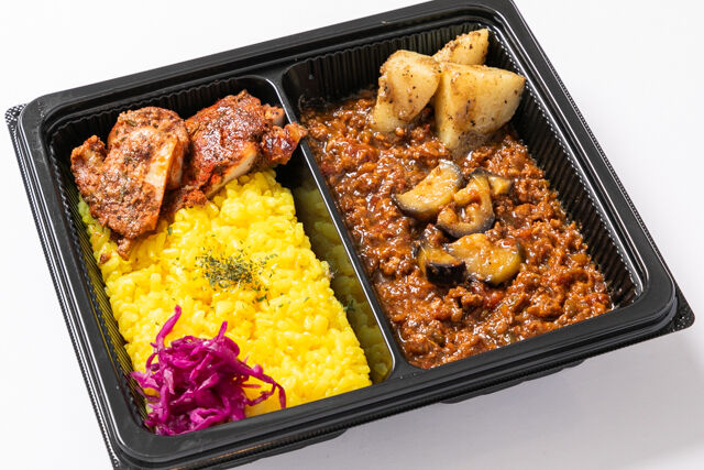 クラフトキーマカレー＋チキンケバブグリル