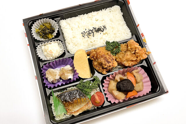 焼き鯖＆唐揚げ弁当