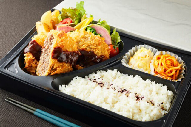 デミメンチカツ弁当