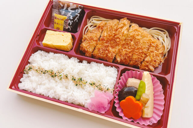 サボレッドロースかつ弁当