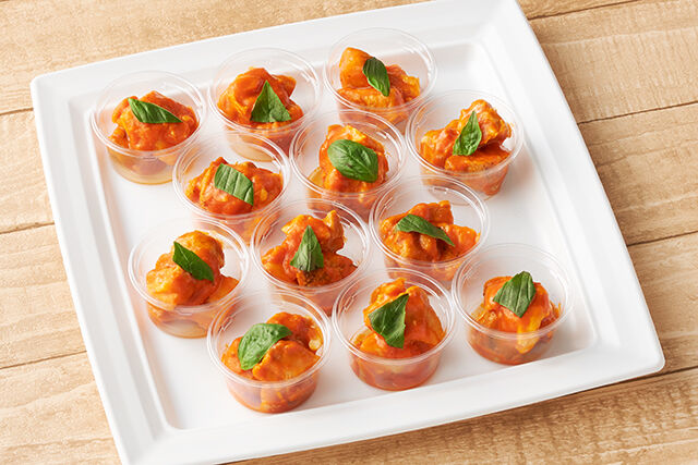 鶏もも肉のトマト煮込み