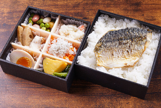 鯖の塩焼き《お重》 ［葵26］