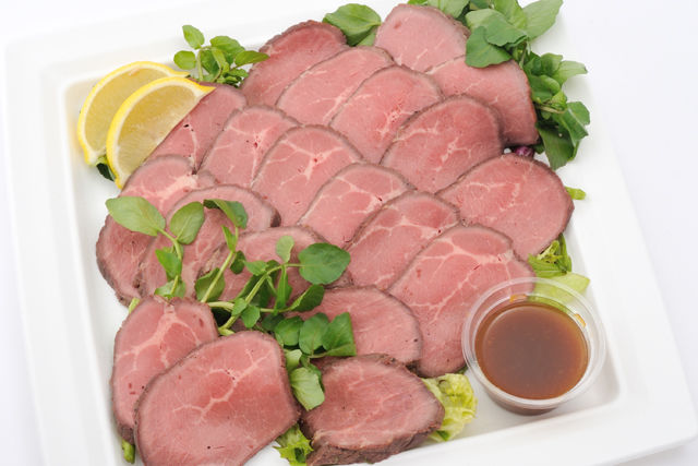 厚切りローストビーフ～洋わさびソース～