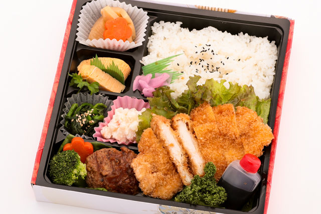 【熨斗対応可】厚切りロースとんかつ彩り弁当