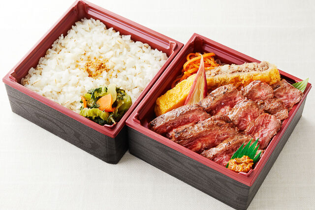 せんりのおいしいハラミ二段御膳（150g）