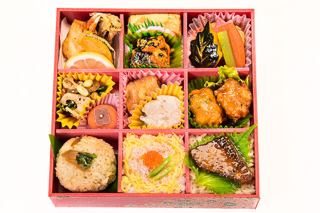 【11月・12月期間限定】蟹と寒ぶりのちらし御膳・椿