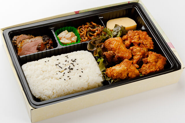 唐揚げ贅沢弁当