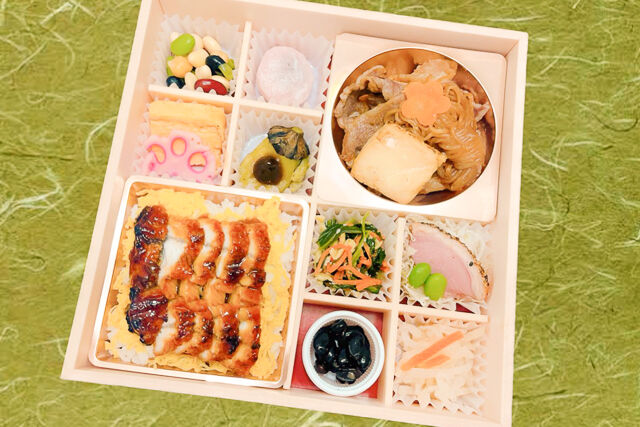 すき焼きとうなぎ御飯の8升御膳