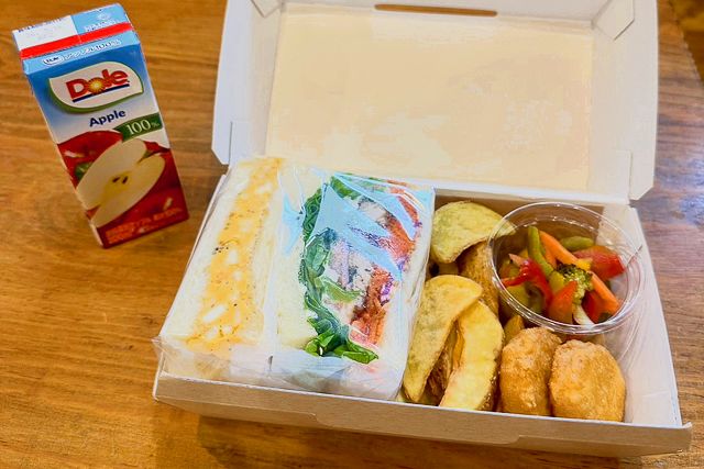 クラフトサンド＆デリBOX（サバサンド＆たまごサンド）