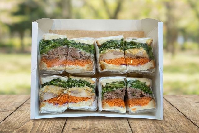 ローストビーフ＆照り焼きチキンサンド 詰め合わせBOX