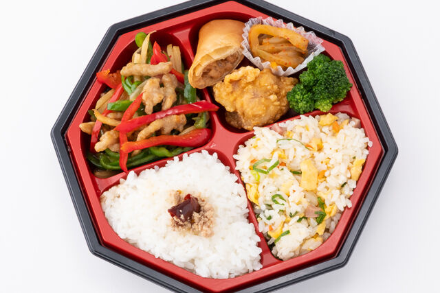 青椒肉絲特製弁当