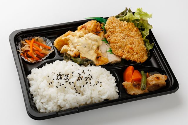 タルタルチキン＆ヒレカツ弁当