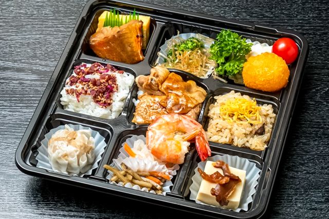 一条亭 仕切弁当