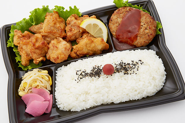 鶏から＆ハンバーグ弁当