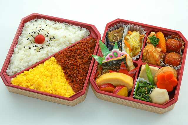 華御膳二段弁当 和風（No.38）