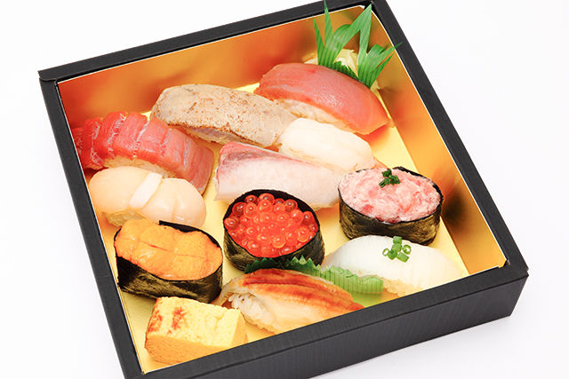 【熨斗対応可】柿家金の寿司