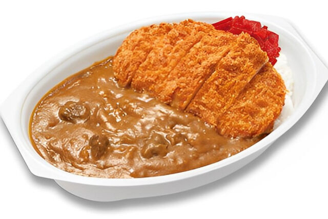 「かまどや弁当」のロースカツカレー