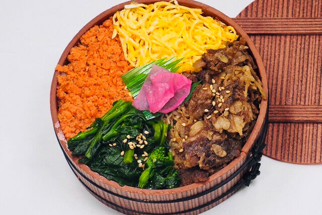 【熨斗対応可】彩り鮮やか4色釜めし