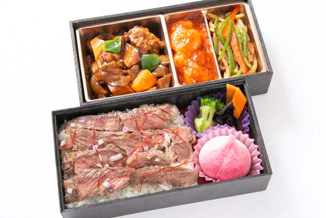 【熨斗対応可】【贅沢二段弁当】サーロインステーキ＆人気中華御膳（黒）