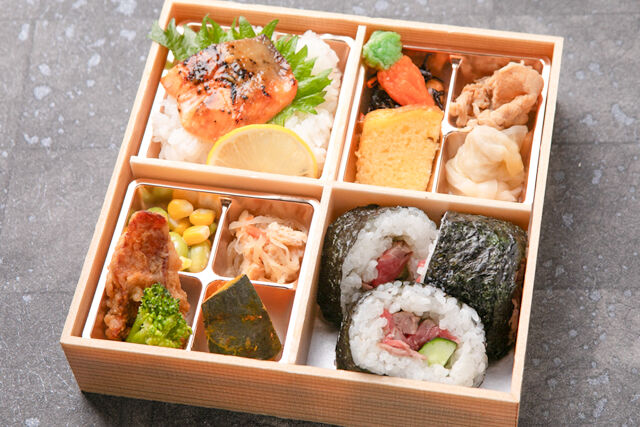 花梨（かりん）～牛ステーキ巻きと鯛のうに焼き～