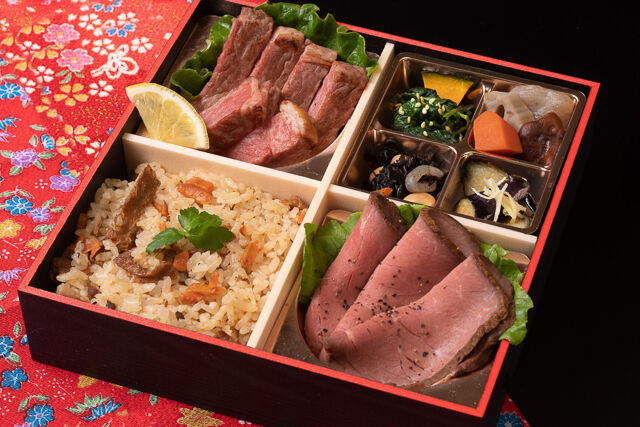 特選サーロインステーキとローストビーフの炊き込み御膳