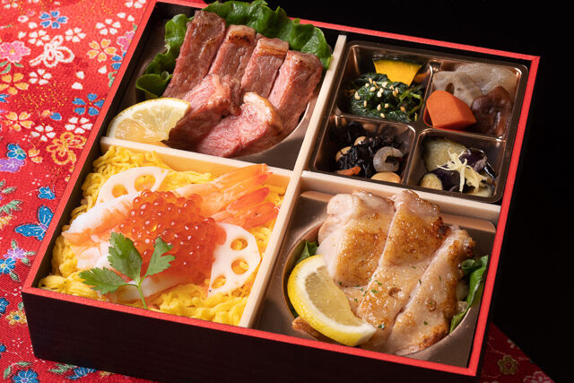 特選サーロインステーキと桜姫鶏のちらし御膳