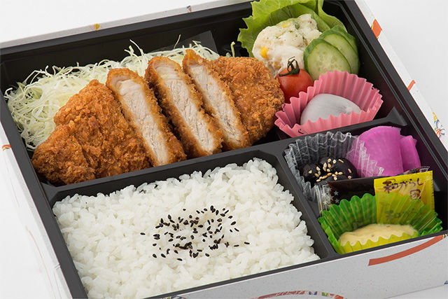 厚切りロースカツ膳弁当