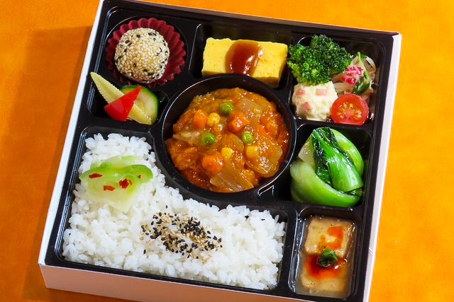 【熨斗対応可】【ベジタリアンにおすすめ】野菜のチリソース＆チンゲン菜の炒め弁当