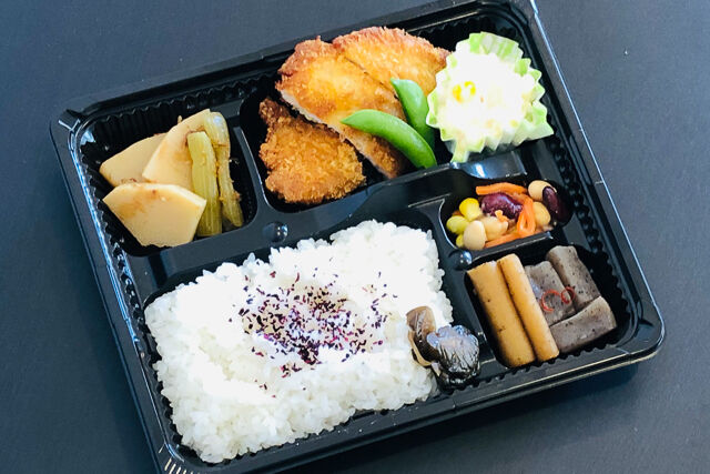とんかつのお弁当