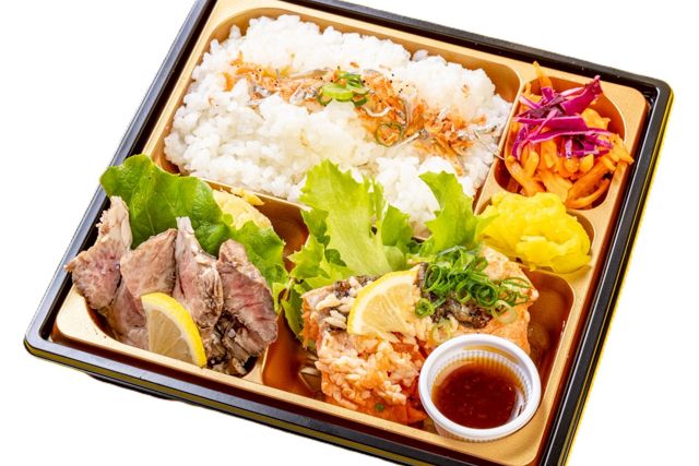 自家製麹仕立て熟成サーモンと牛ステーキの和御膳