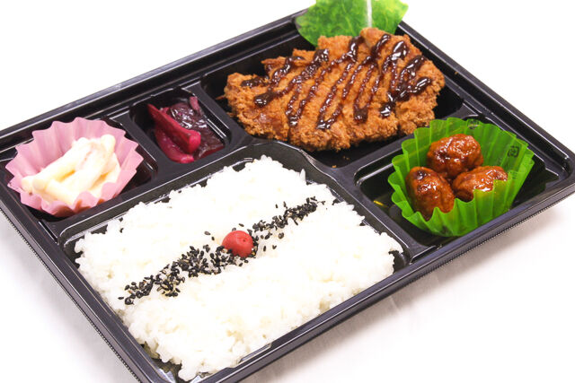 とんかつ 名古屋味噌ソース弁当