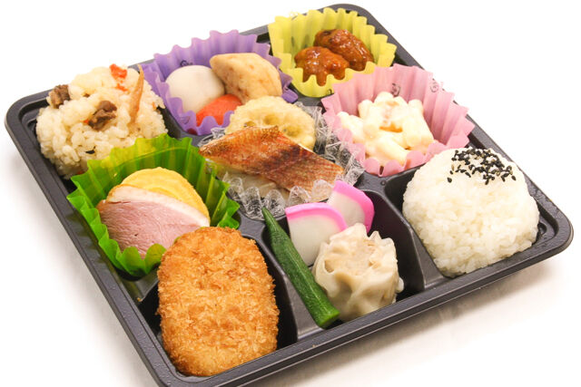 お肉もお魚も野菜も！美バランス弁当