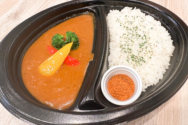 冷めても美味しい！黒毛七厘カレー