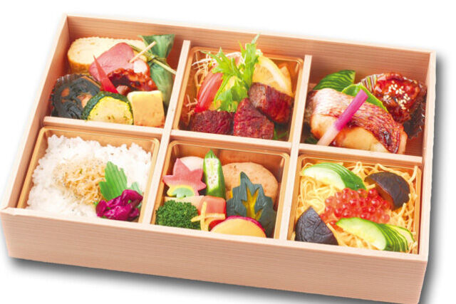 つちや特製弁当