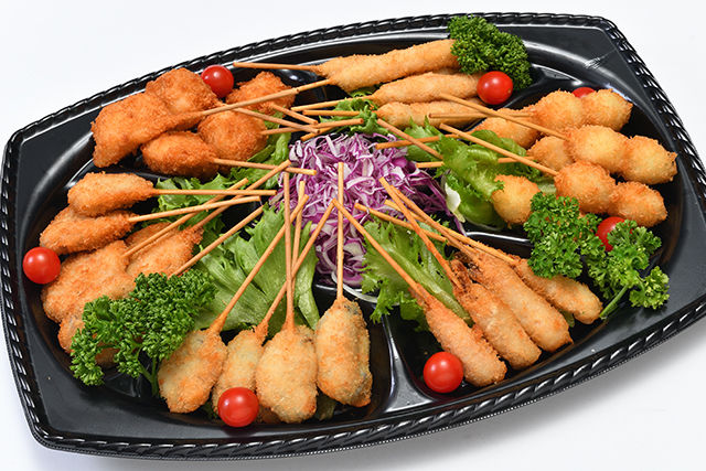 串カツ盛り合わせ