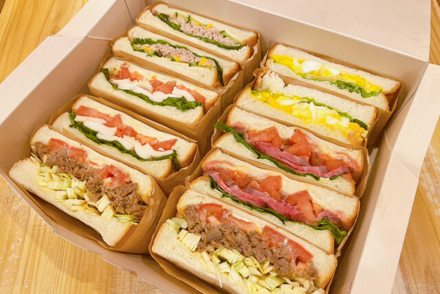サンドの飯よりお肉BOX