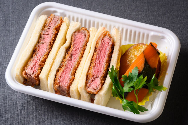 牛ヒレカツサンド