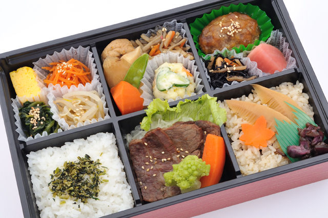 彩り御膳「彩花」