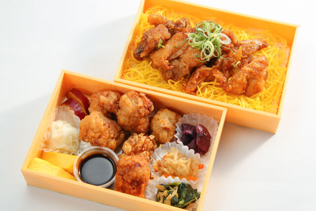 鶏唐揚げの満腹弁当