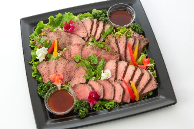 知多牛のステーキ ～和風おろしソース～