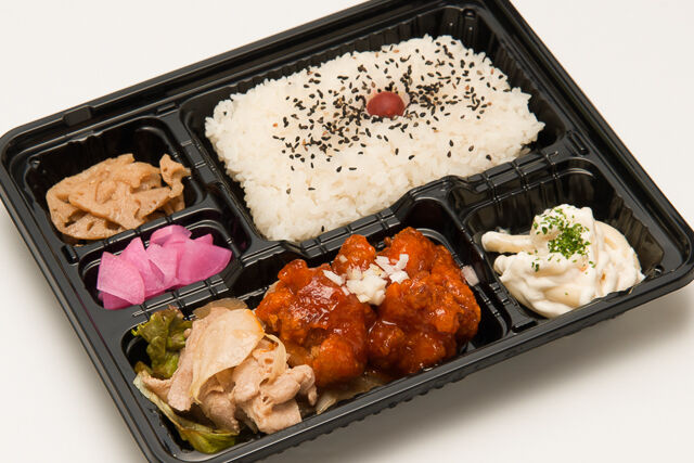 鶏チリ＆ポークジンジャー弁当