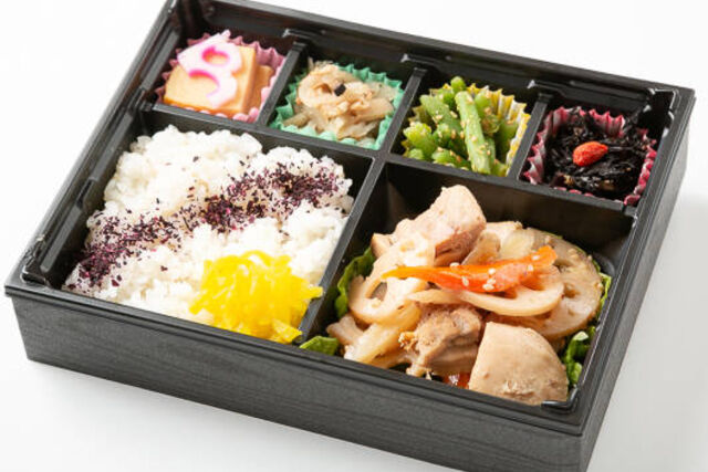 【熨斗対応可】あっさり味わい鶏肉と蓮根きんぴら炒め煮