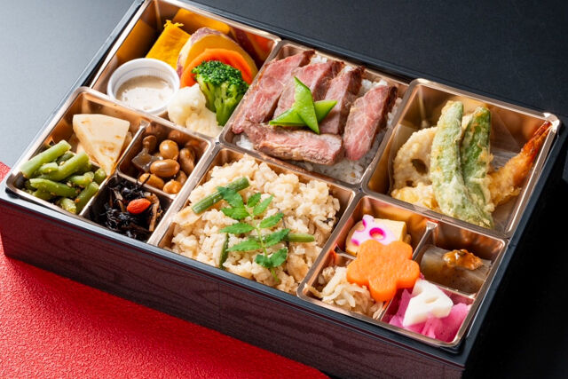 【熨斗対応可】豪華ステーキ重御膳