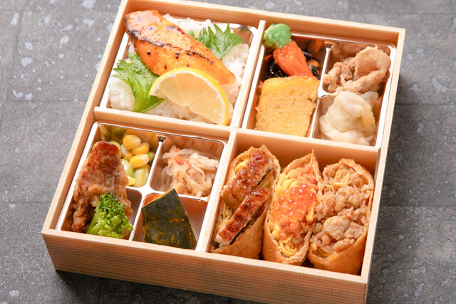 4升御膳～銀鮭幽庵焼きと彩り稲荷（ひつまぶし・いくら・牛そぼろ）～