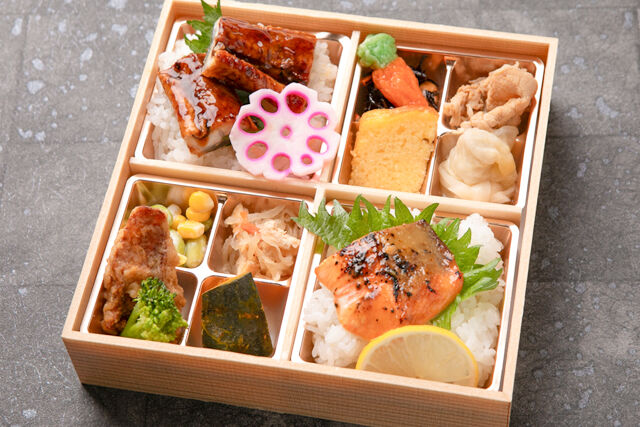 鯛のうに焼きと鰻の蒲焼き御膳