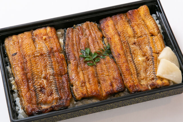 うな重（上）三河一色産