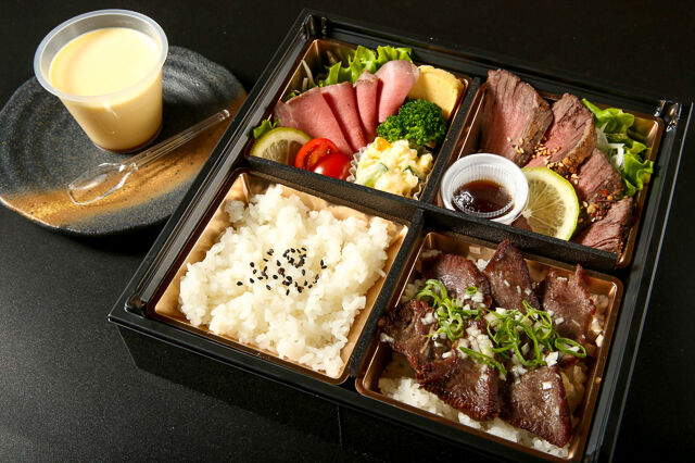 肉まつり（プリン付き）