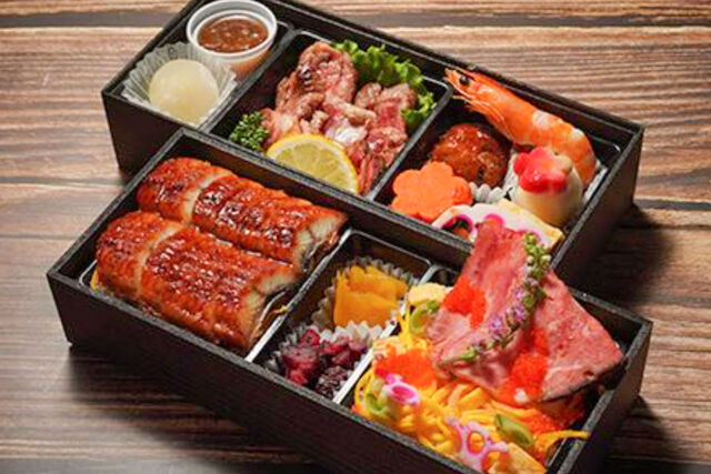 肉ちらしとうな丼とステーキの二段重