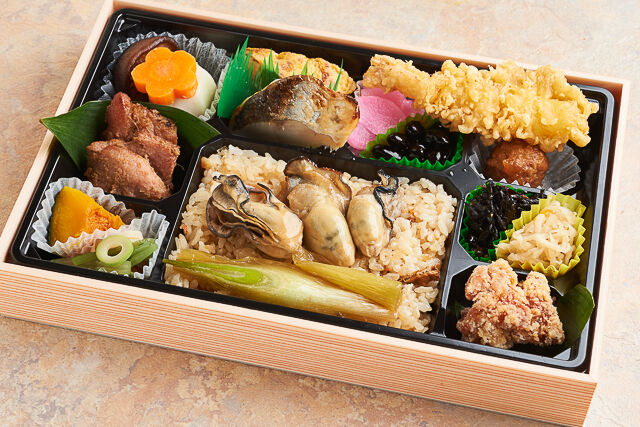 冬の幕の内弁当～風味豊かな芳醇かきご飯～
