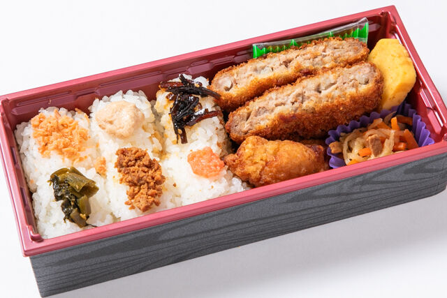 6種の俵結び弁当＜メンチカツ＆唐揚＞